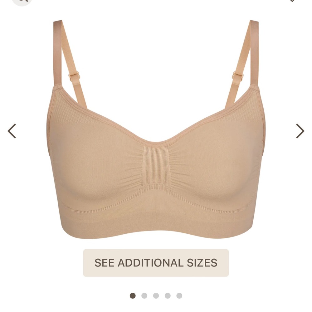 SKIMS Seamless Sculpt Bralette Size Small in Color “Clay” NWOT’s